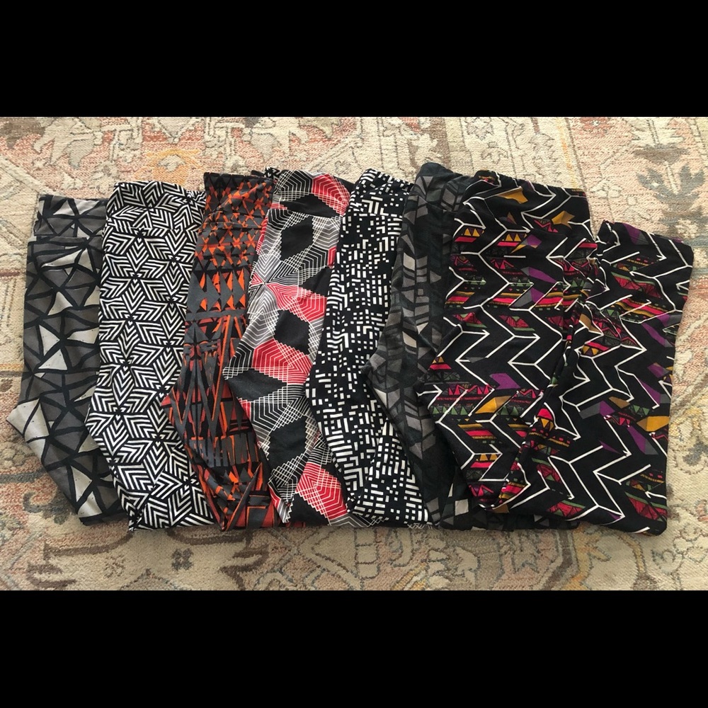 Lot of 7 LulaRoe leggings size tall and curvy